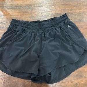 Lululemon Tracker Shorts 4”
